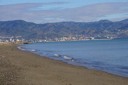 playas gay sitges|Descubre las increíbles rutas de playa gay en Sitges: ¡un paraíso。